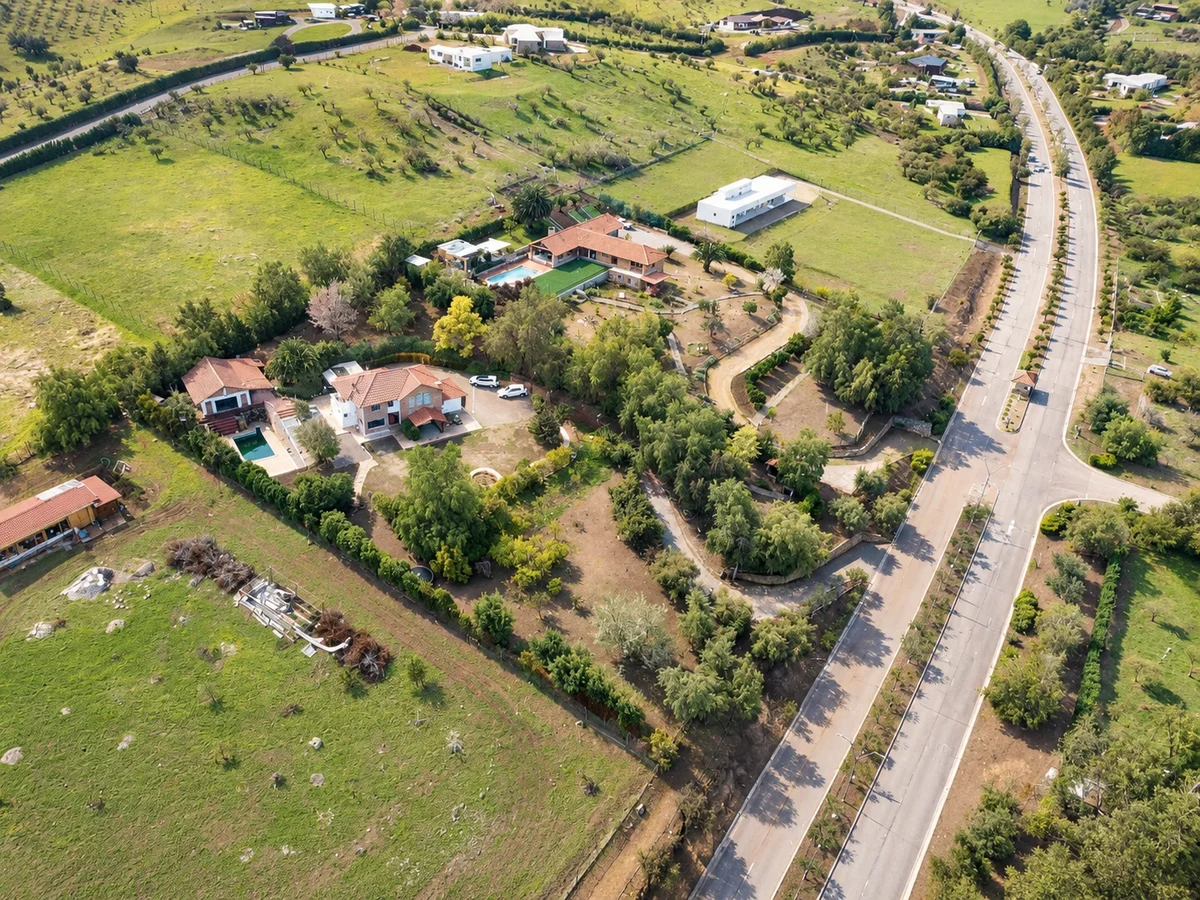 Parcela con Casa en Colina - Imagen 3
